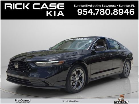Used 2023 Honda Accord EX image 1
