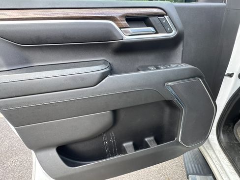 Used 2023 Chevrolet Silverado 1500 LT RWD image 10