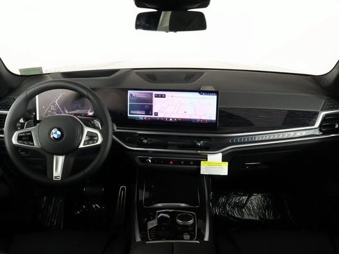 New 2027 BMW X7 xDrive40i w/ M Sport Package AWD/4WD image 4