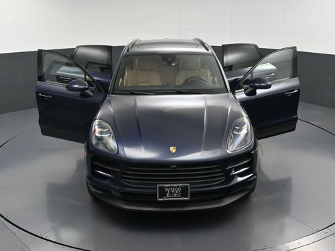 Certified 2021 Porsche Macan S AWD/4WD image 31