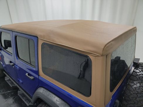 Used 2019 Jeep Wrangler Unlimited Sport S image 24