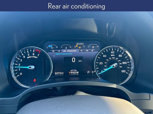 Used 2021 Ford Expedition Limited image 10