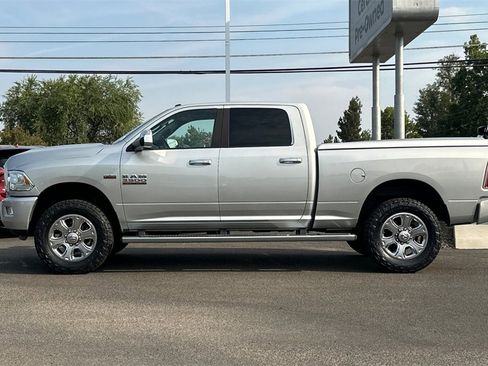 Used 2014 RAM 3500 Laramie Longhorn image 8