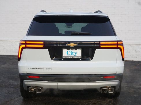New 2026 Chevrolet Traverse LT w/ Sun and Wheel Package image 6