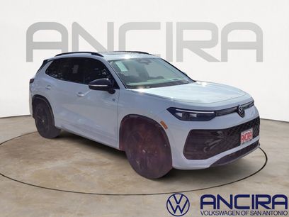 New 2026 Volkswagen Tiguan SE R-Line