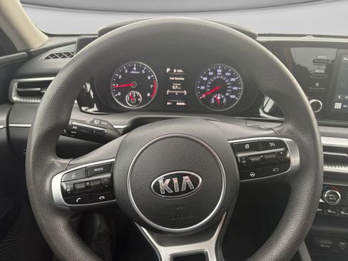 Used 2021 Kia K5 LXS FWD image 11