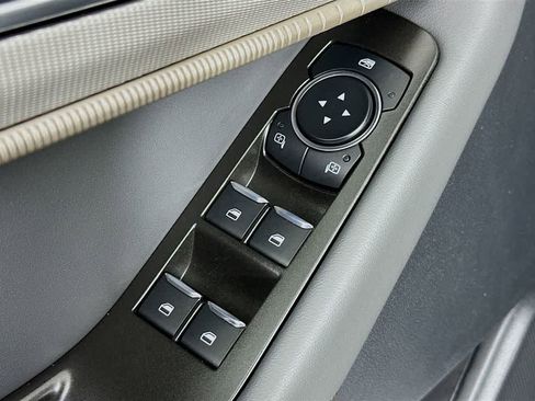 New 2026 Ford Explorer Active RWD image 29
