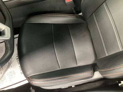 Used 2024 Nissan Sentra SR w/ SR Premium Package FWD image 14