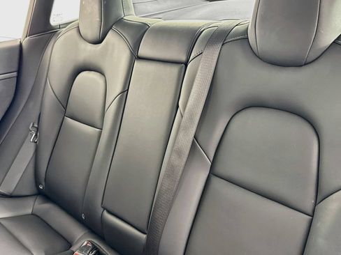 Used 2023 Tesla Model 3 Standard Range RWD image 9