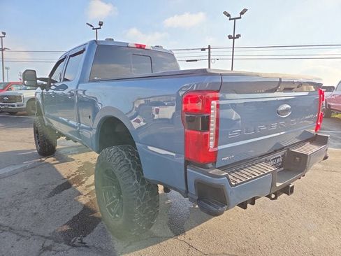 Used 2023 Ford F250 Lariat w/ Sport Appearance Package image 6