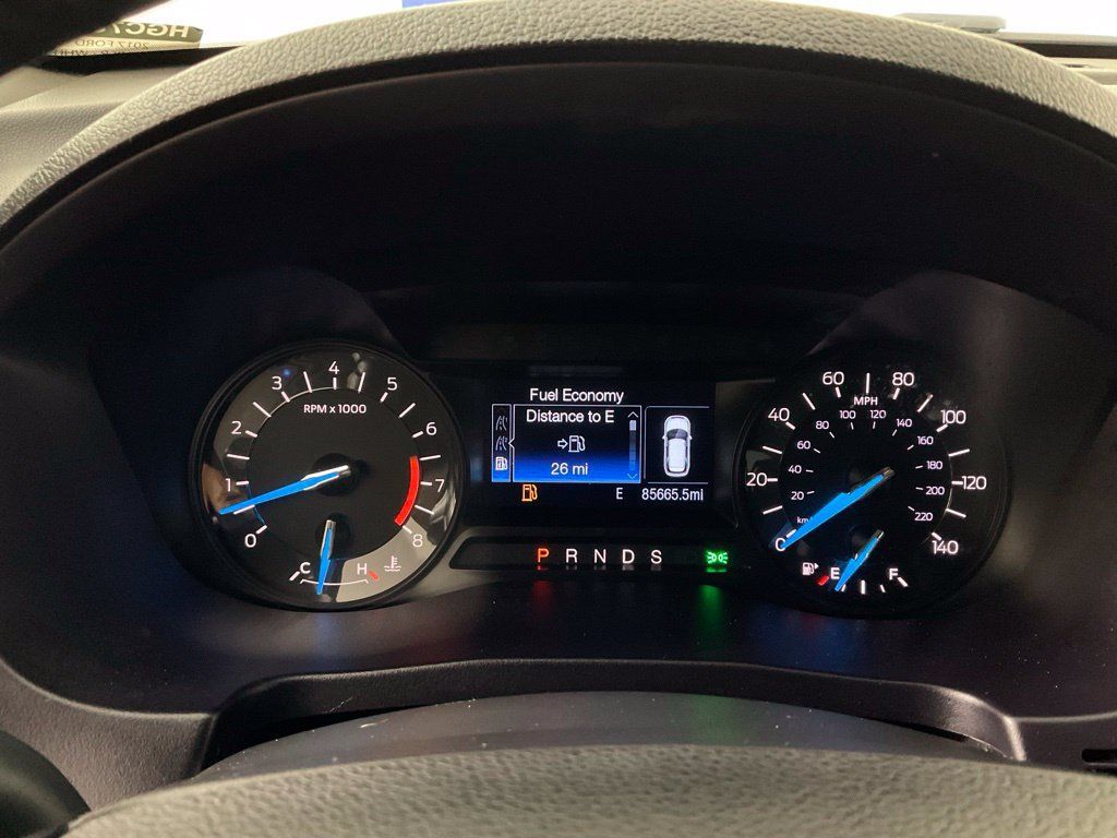 Used 2017 Ford Explorer XLT FWD image 27