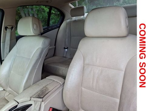 Used 2010 BMW 528i xDrive Sedan AWD/4WD image 13