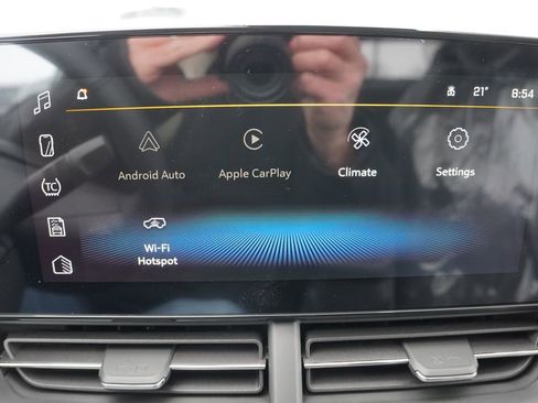 New 2026 Chevrolet Trax LT image 16