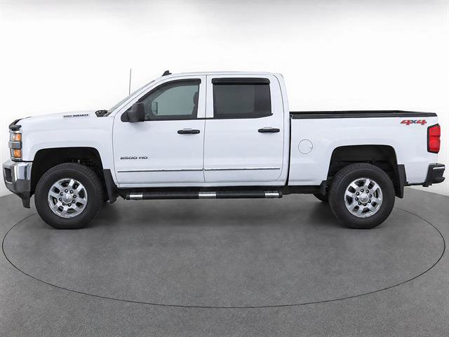 Used 2015 Chevrolet Silverado 2500 LT w/ LT Convenience Package AWD/4WD image 2