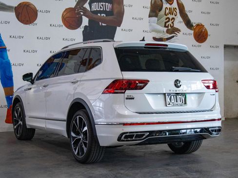 Used 2024 Volkswagen Tiguan SEL R-Line AWD/4WD image 22