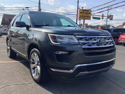Used 2018 Ford Explorer Limited w/ Ford Safe & Smart Package