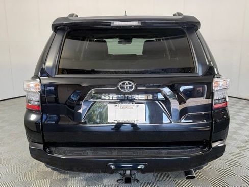 Used 2024 Toyota 4Runner SR5 Premium w/ Moonroof Package AWD/4WD image 7