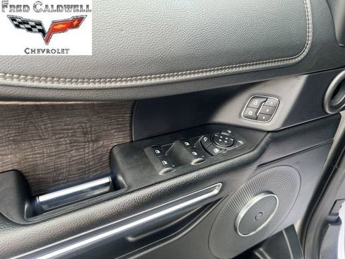 Used 2021 Ford Expedition Max Limited RWD image 29