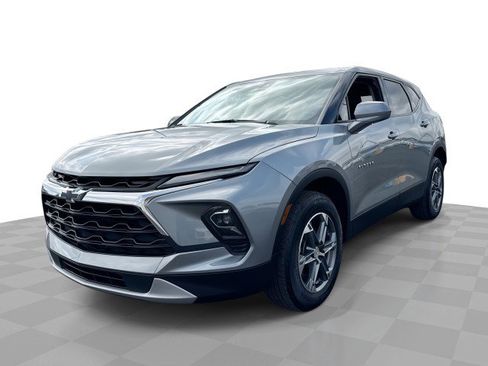 Certified 2023 Chevrolet Blazer LT w/ Driver Confidence Package image 1