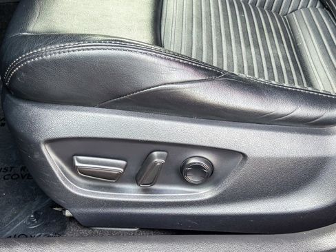 Used 2020 Toyota Corolla XSE w/ Carpet Mat Package (TMS) FWD image 22