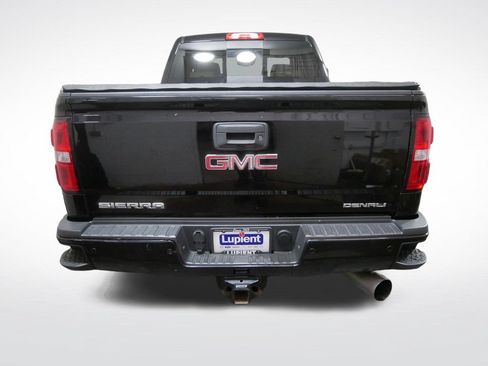 Used 2019 GMC Sierra 3500 Denali w/ Duramax Plus Package AWD/4WD image 4