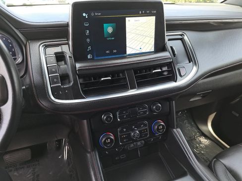 Used 2022 Chevrolet Tahoe RST w/ Luxury Package AWD/4WD image 22