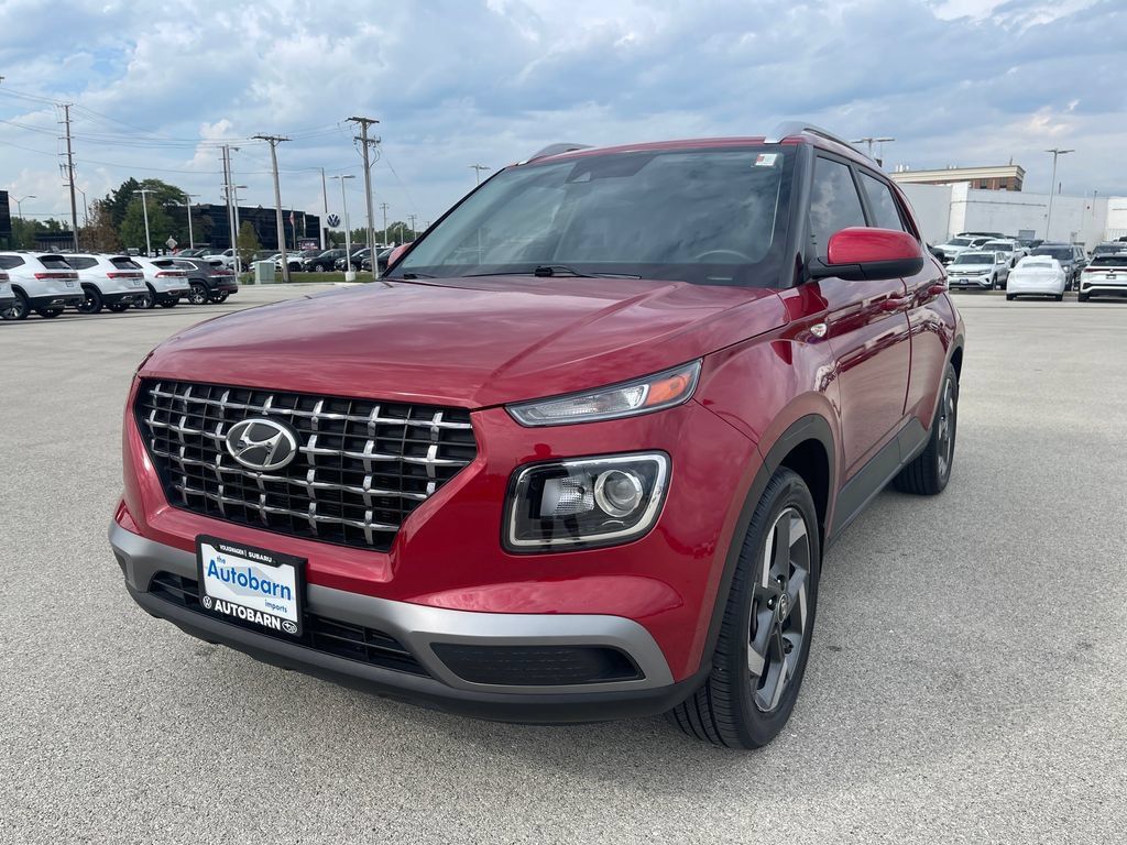 Used 2021 Hyundai Venue SEL FWD 360° Tour