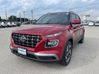 Used 2021 Hyundai Venue SEL FWD 360° Tour