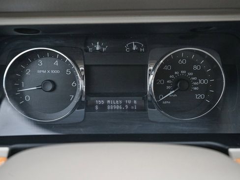 Used 2009 Lincoln MKZ image 36