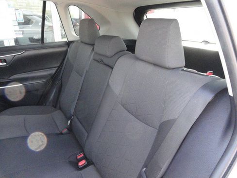 Used 2020 Toyota RAV4 XLE w/ Convenience Package AWD/4WD image 13