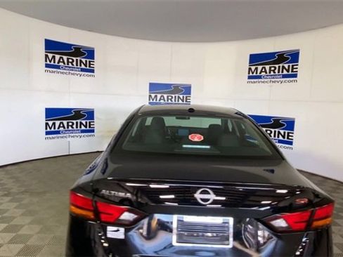 Used 2024 Nissan Altima 2.5 SR image 9