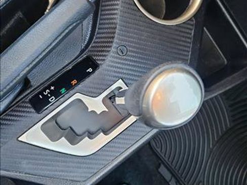 Used 2015 Toyota RAV4 Limited image 10