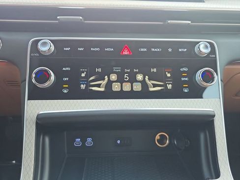 New 2026 Genesis GV80 3.5T Prestige image 19