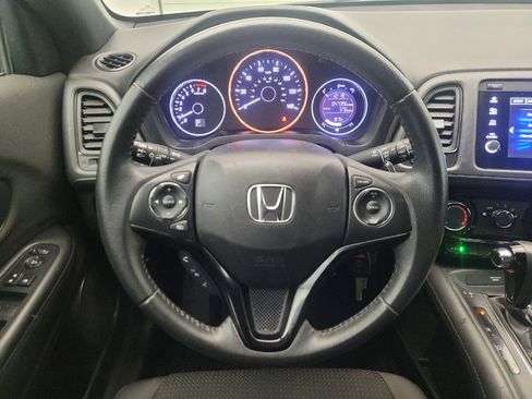 Used 2021 Honda HR-V Sport image 22