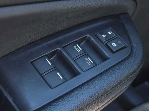 Used 2017 Honda Pilot Elite image 65