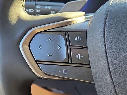 Used 2023 Lexus RZ 450e Premium image 22