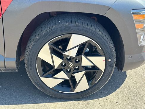 New 2026 Hyundai Kona Limited FWD image 13