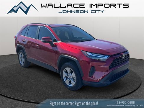 Used 2023 Toyota RAV4 XLE image 7