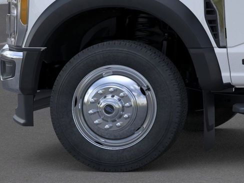 New 2025 Ford F550 4x4 Crew Cab Super Duty image 19