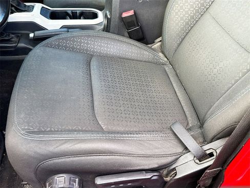 Used 2021 Jeep Wrangler Unlimited Islander image 21