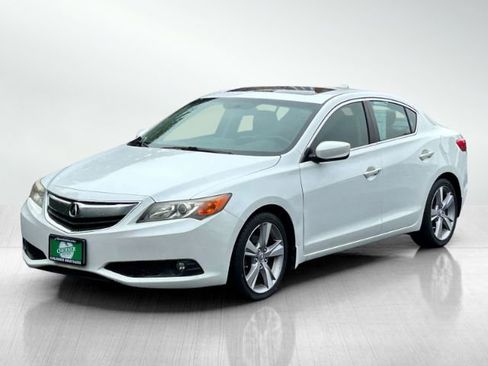 Used 2013 Acura ILX w/ Technology Package FWD image 8