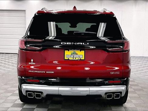 Used 2025 GMC Acadia Denali w/ Super Cruise Package image 5