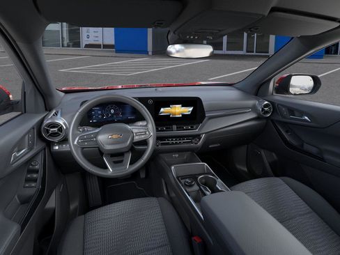 New 2026 Chevrolet Equinox LT image 15