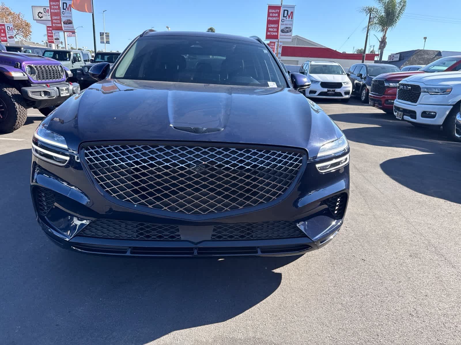 Used 2023 Genesis GV70 2.5T w/ Advanced Package AWD/4WD image 4