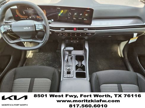 New 2026 Kia Sorento LX FWD image 18