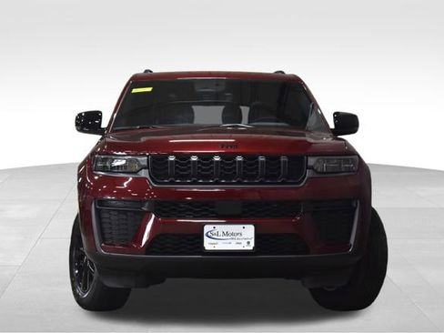 New 2026 Jeep Grand Cherokee L 4WD image 5