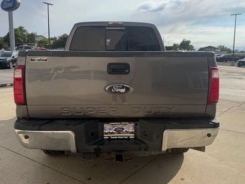Used 2012 Ford F250 Lariat w/ Lariat Interior Pkg AWD/4WD image 4