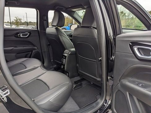 New 2026 Jeep Compass Latitude image 44