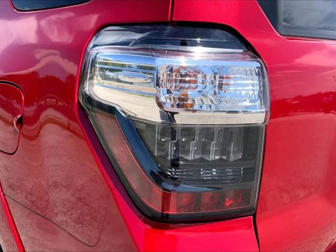 Used 2017 Toyota 4Runner TRD Pro AWD/4WD image 28