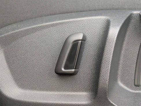 Certified 2026 Volkswagen GTI SE image 24